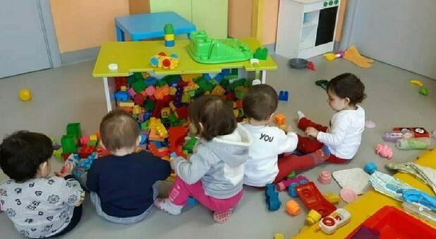 maestra asilo maestra asilo