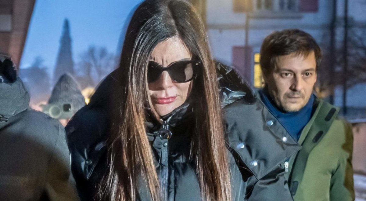 Jessica Moretti rischia il carcere per la fuga con la cassa e le dichiarazioni agli inquirenti Jessica Moretti rischia il carcere per la fuga con la cassa e le dichiarazioni agli inquirenti
