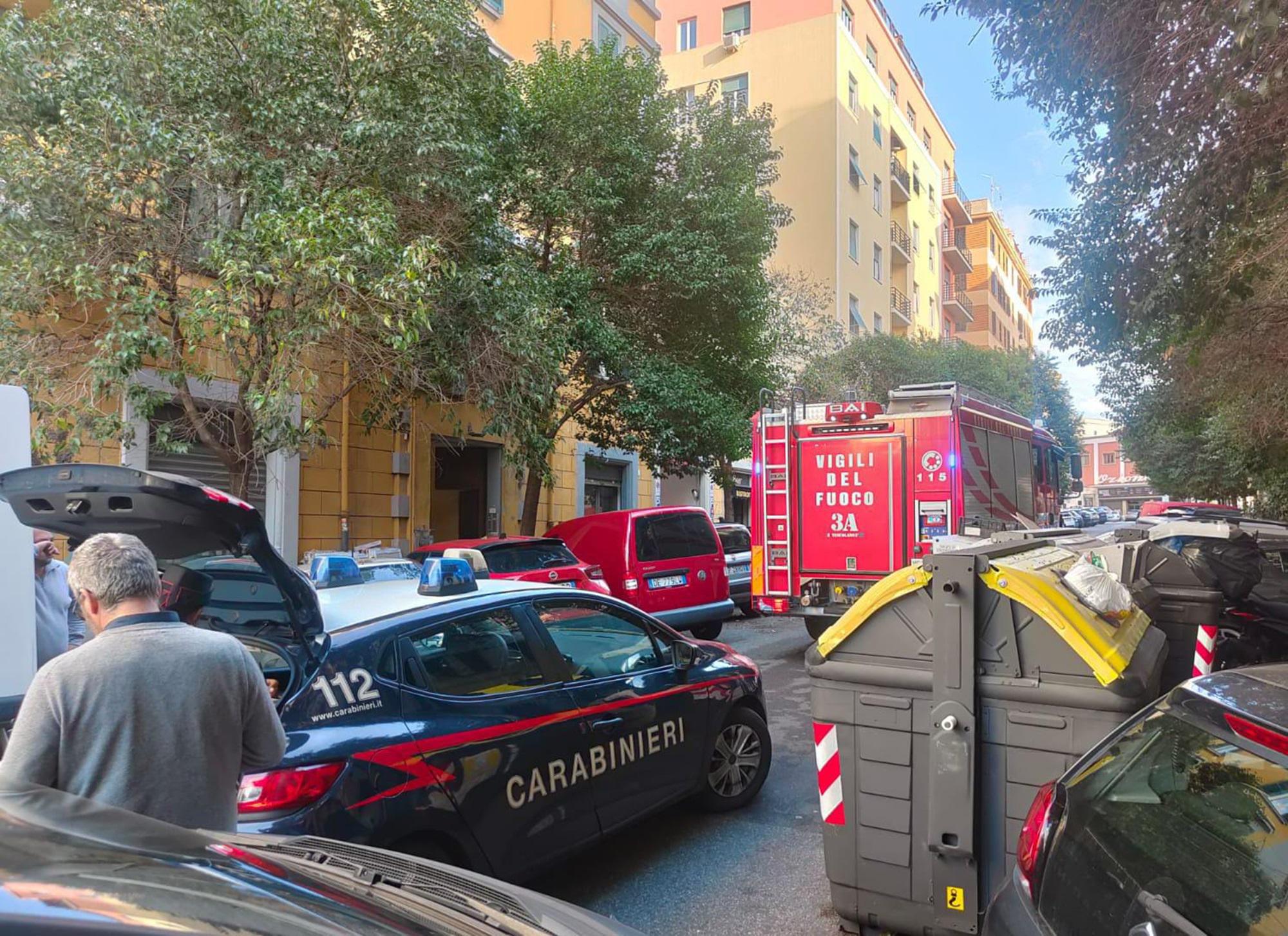 Roma, operaio precipita da parapetto durante lavori a San Giovanni: è grave