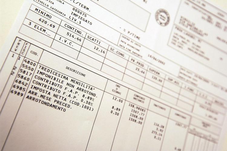 Tredicesima Mensilità 2023: Novità e Sfumature nel Netto, Chi Ne Beneficia di Più