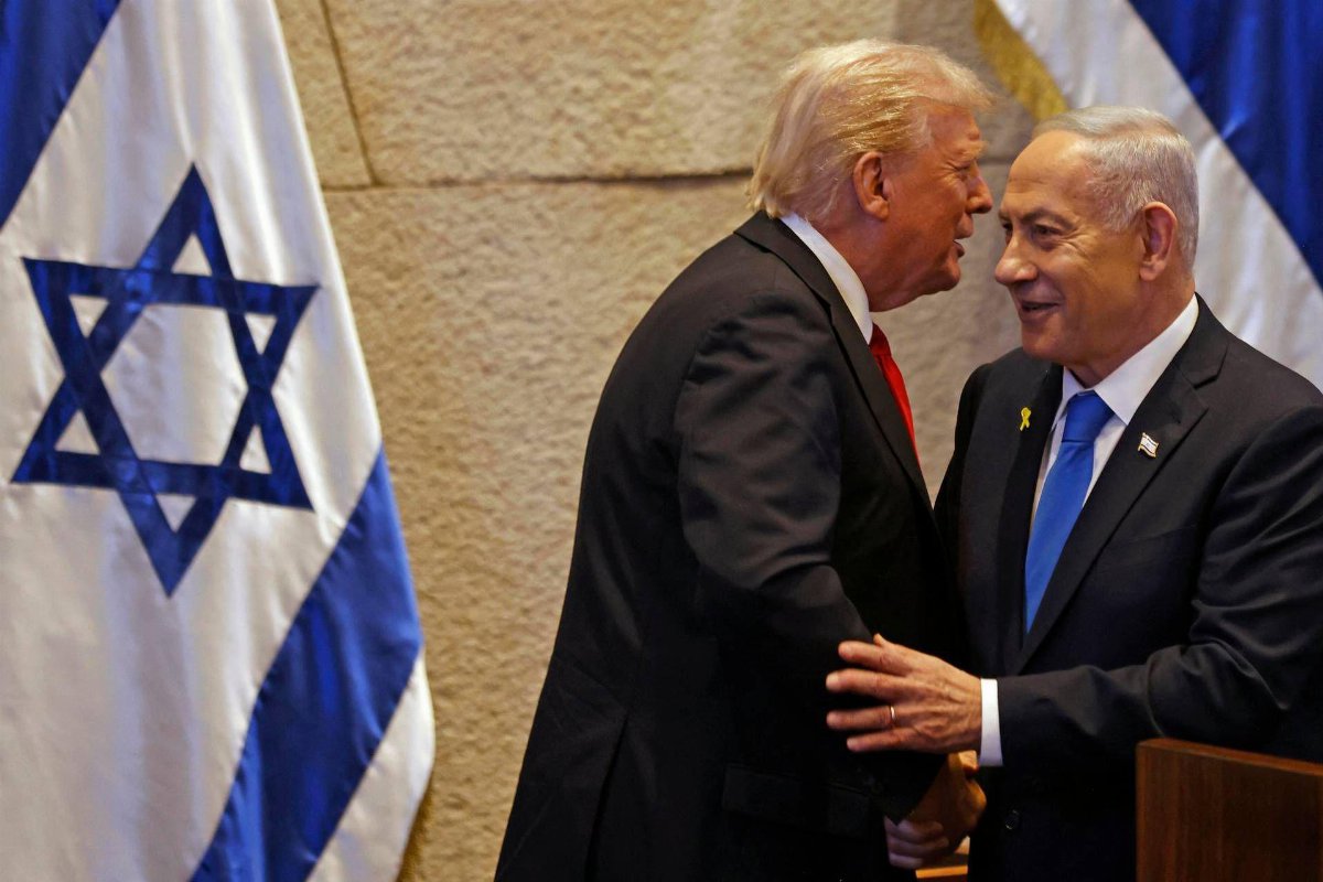 Netanyahu sotto accusa: primo premier israeliano incriminato e la richiesta di grazia di Trump Netanyahu sotto accusa: primo premier israeliano incriminato e la richiesta di grazia di Trump