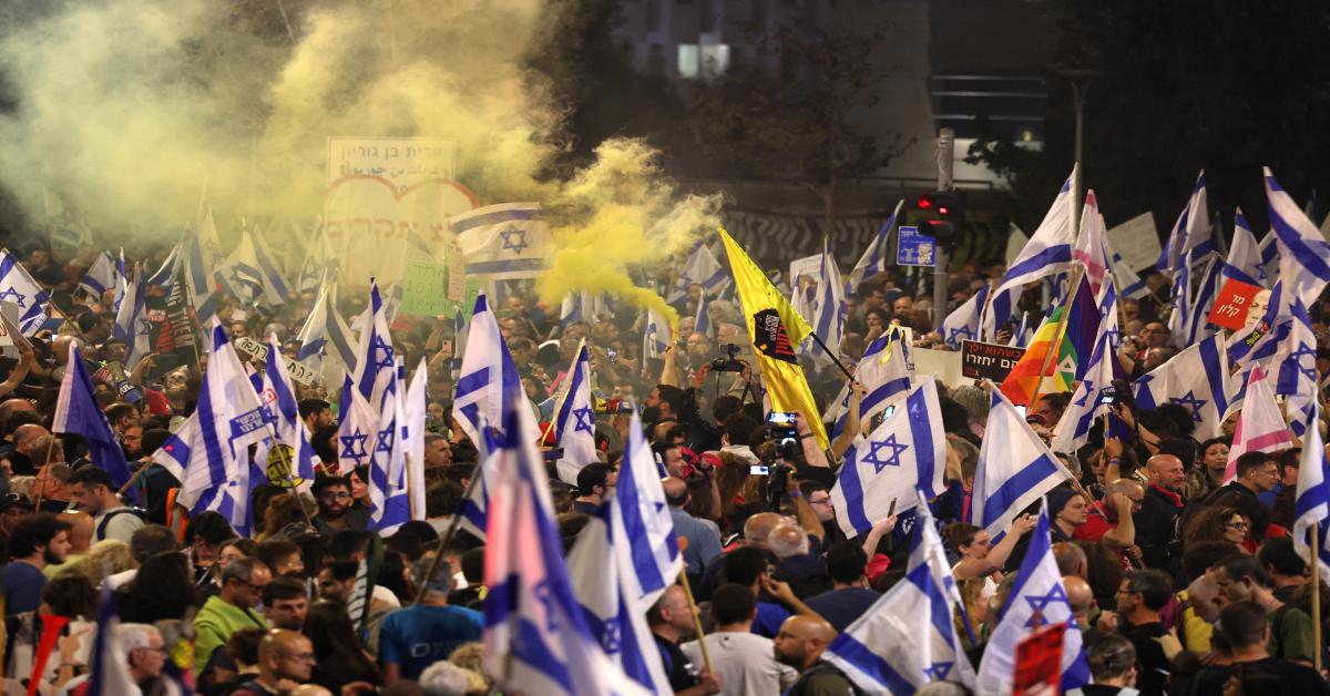 Israele, in 100mila davanti alla Knesset per chiedere nuove elezioni