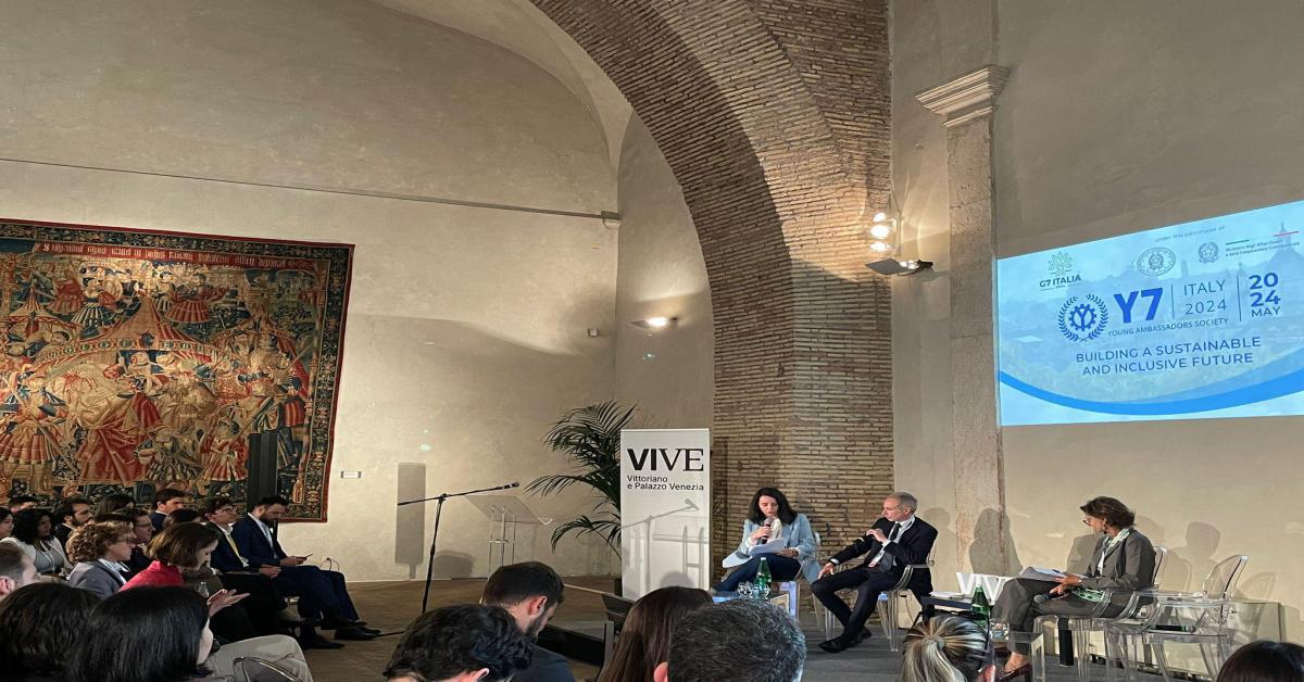G7 - Pelino (Y7): Periodo storico denso di sfide per giovani