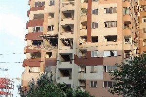 israele colpisce israele colpisce