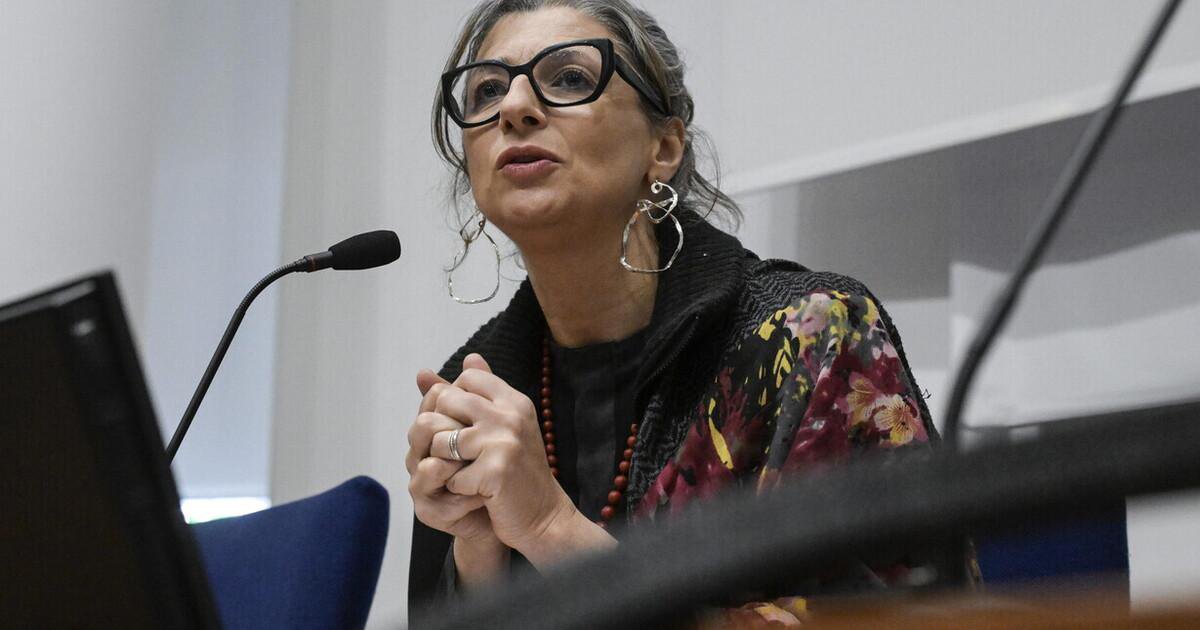 Comuni in bilico dopo le polemiche: i ripensamenti sulla cittadinanza onoraria a Francesca Albanese Comuni in bilico dopo le polemiche: i ripensamenti sulla cittadinanza onoraria a Francesca Albanese