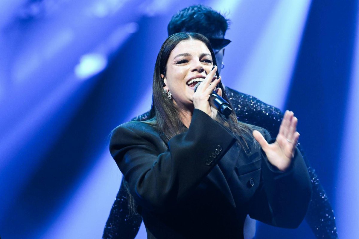 Emma Marrone di nuovo in vetta su Spotify con L Emma Marrone di nuovo in vetta su Spotify con L