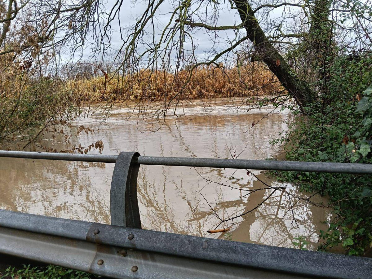 Maltempo a Roma: Aniene fuori dall