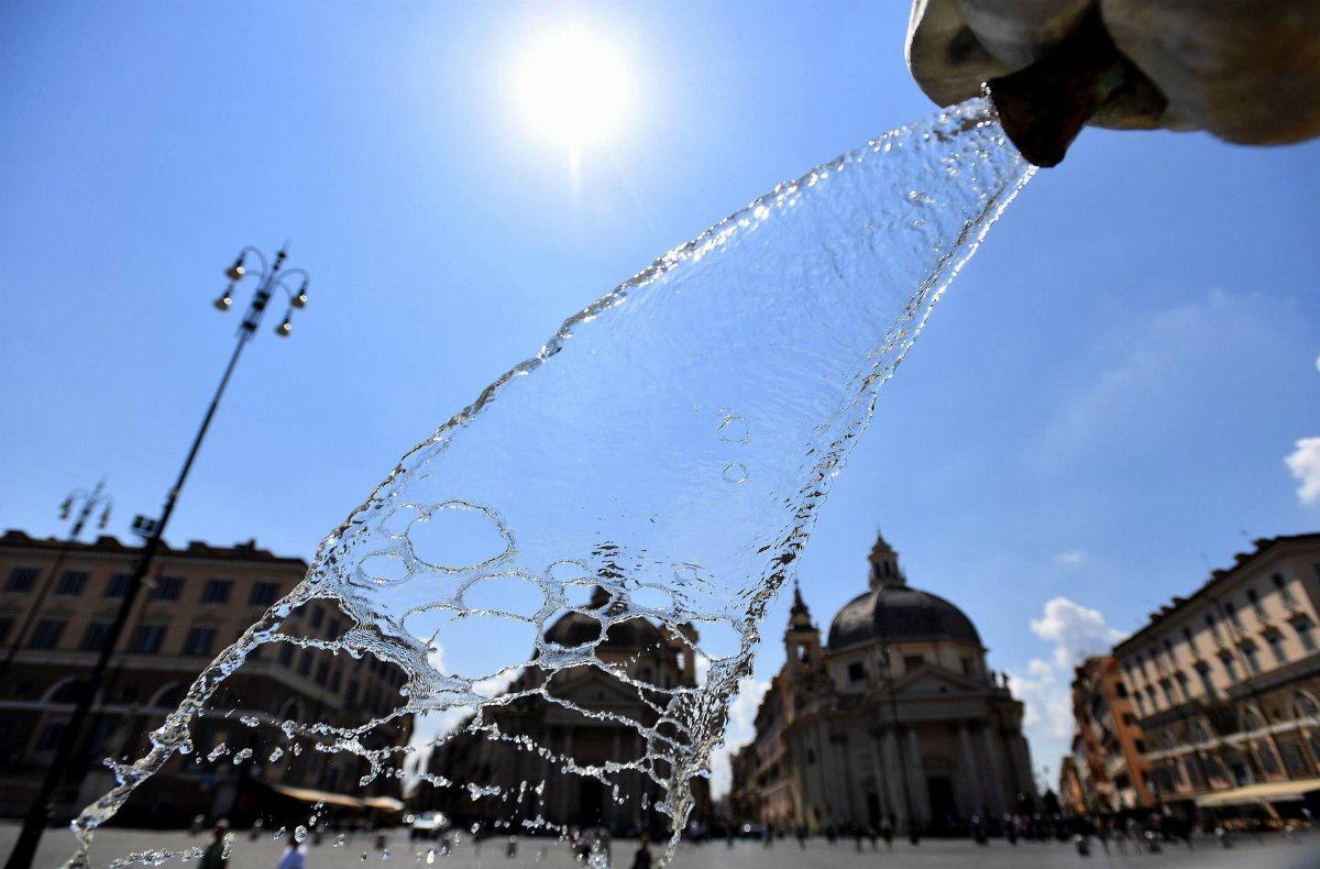 Ondata di calore record: fino a 40°C in città, siamo 8°C oltre la media di giugno