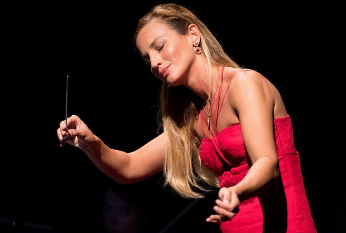 Proteste silenziose contro la nomina di Beatrice Venezi durante il Concerto di Capodanno alla Fenice Proteste silenziose contro la nomina di Beatrice Venezi durante il Concerto di Capodanno alla Fenice