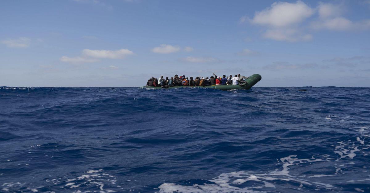 Notte di sbarchi a Lampedusa, arrivati 333 migranti
