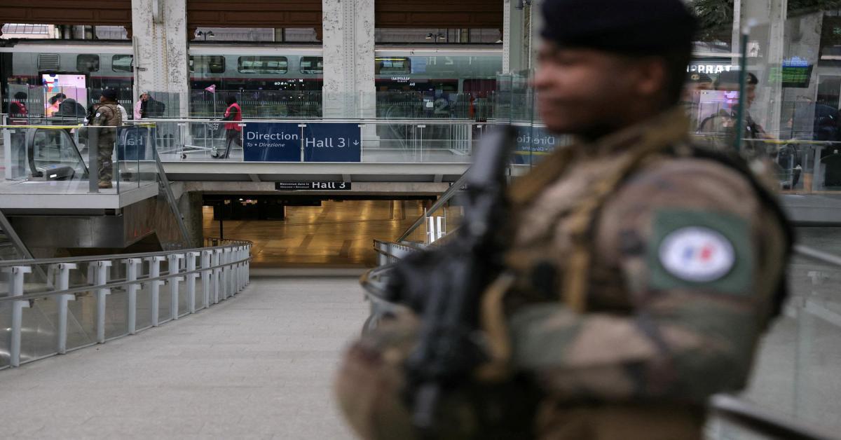Terrorismo, torna la paura in Francia: allarme al livello massimo, è 