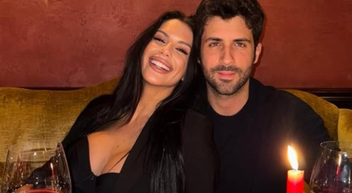 Antonella Fiordelisi e Giulio Fratini, un anno insieme tra social e vita quotidiana Antonella Fiordelisi e Giulio Fratini, un anno insieme tra social e vita quotidiana