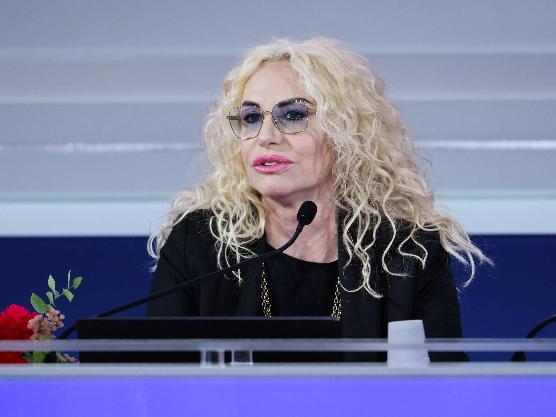 antonella clerici antonella clerici