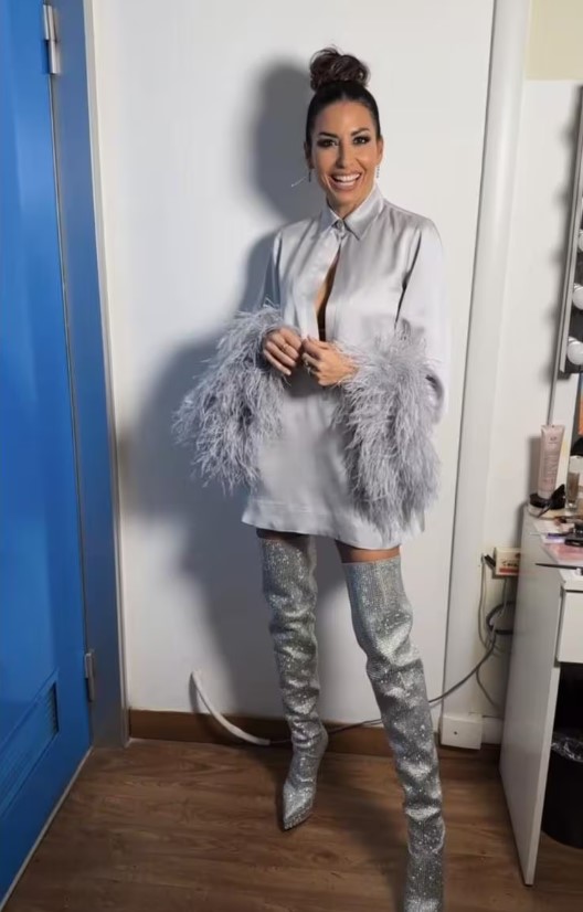 elisabetta gregoraci Elisabetta Gregoraci e gli stivali di cristalli da 7mila euro
