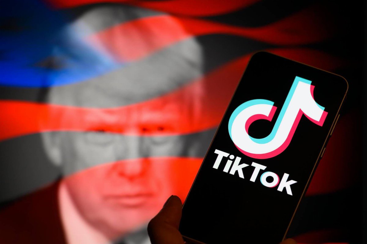 TikTok, accordo Usa-Cina: Trump annuncia svolta e stop al divieto TikTok, accordo Usa-Cina: Trump annuncia svolta e stop al divieto