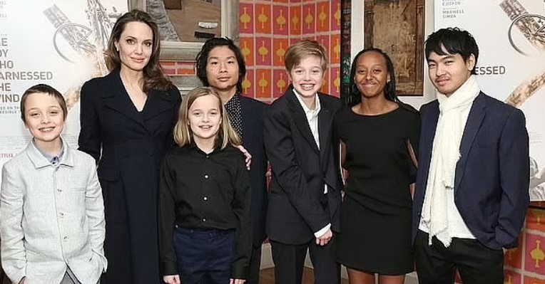 brad pitt Brad Pitt ha un rapporto complicato con i figli che sono sempre con Angelina Jolie