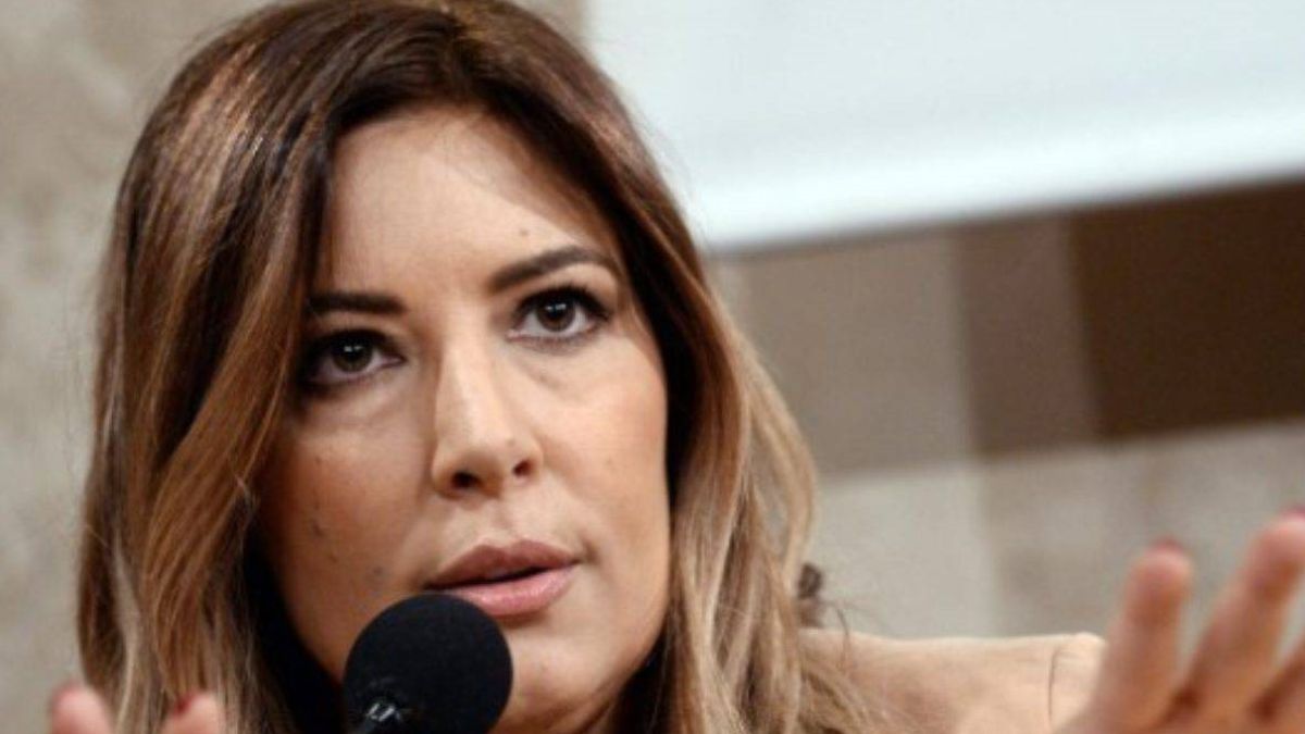 Selvaggia Lucarelli critica l