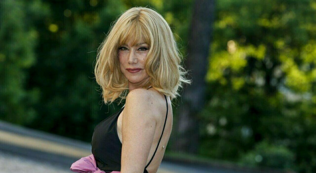 Nancy Brilli tra insonnia, lutti e amore: Oggi mi annoia