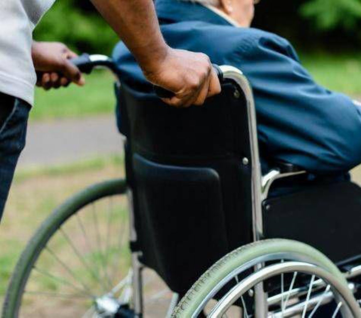 Legge 104, dal 2026 aumentano i permessi retribuiti: tutte le novità per lavoratori e familiari