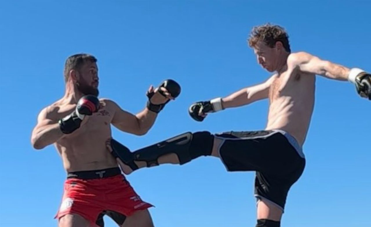 Mark Zuckerberg sfida Merab Dvalishvili sul lago Tahoe, sparring e tuffo dalla chiatta