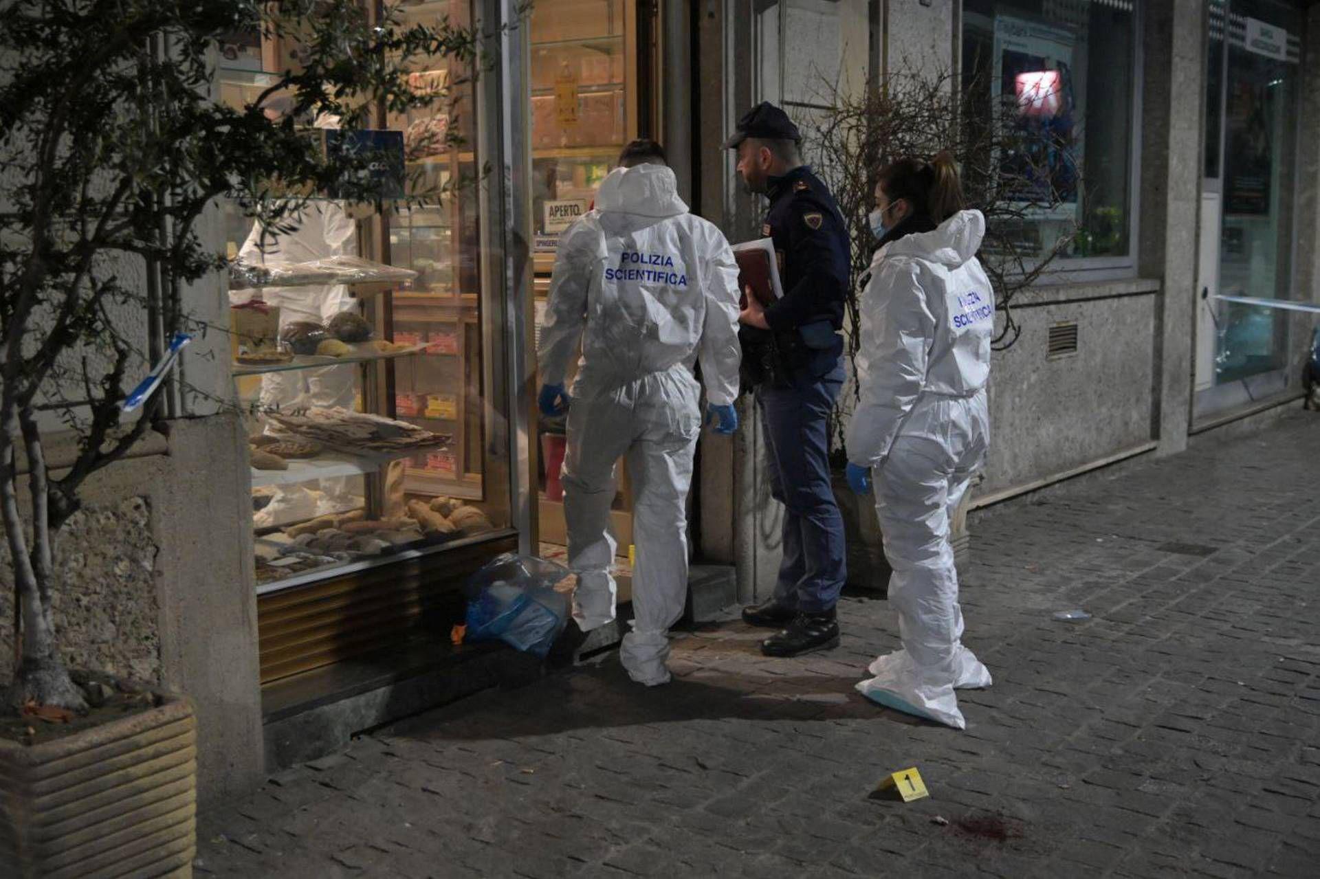 sparatoria panetteria sparatoria panetteria