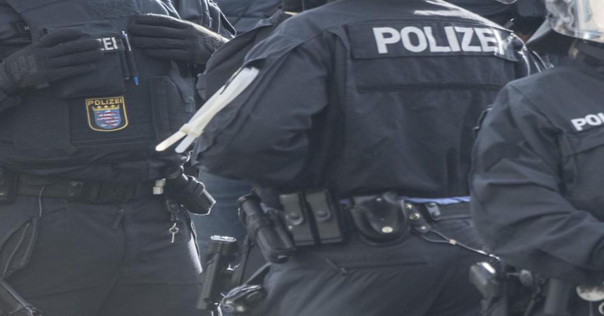 Germania - processo ai Cittadini del Reich: alla sbarra il principe Heinrich XIII Reuss