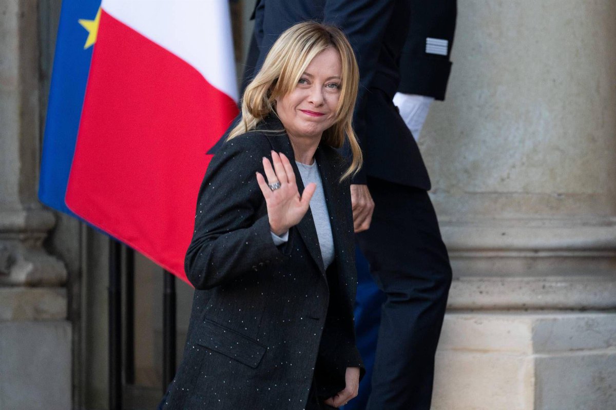 Meloni festeggia 49 anni a Tokyo tra missione diplomatica e messaggi ai sostenitori