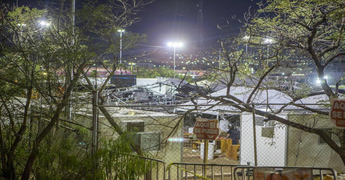Tragico Crollo di un Palco in Messico: 9 Morti e 50 Feriti