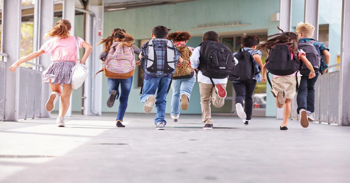 Chiusura Scuole per il Ponte del 1° Maggio 2024: Calendario Vacanze per Regione