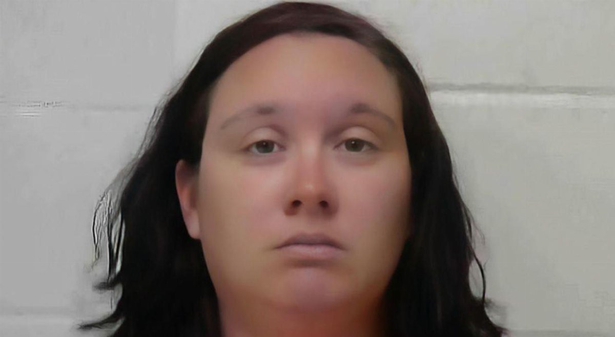 Bimba di 10 mesi lasciata in auto sotto il sole: condannata la madre per la morte da colpo di calore