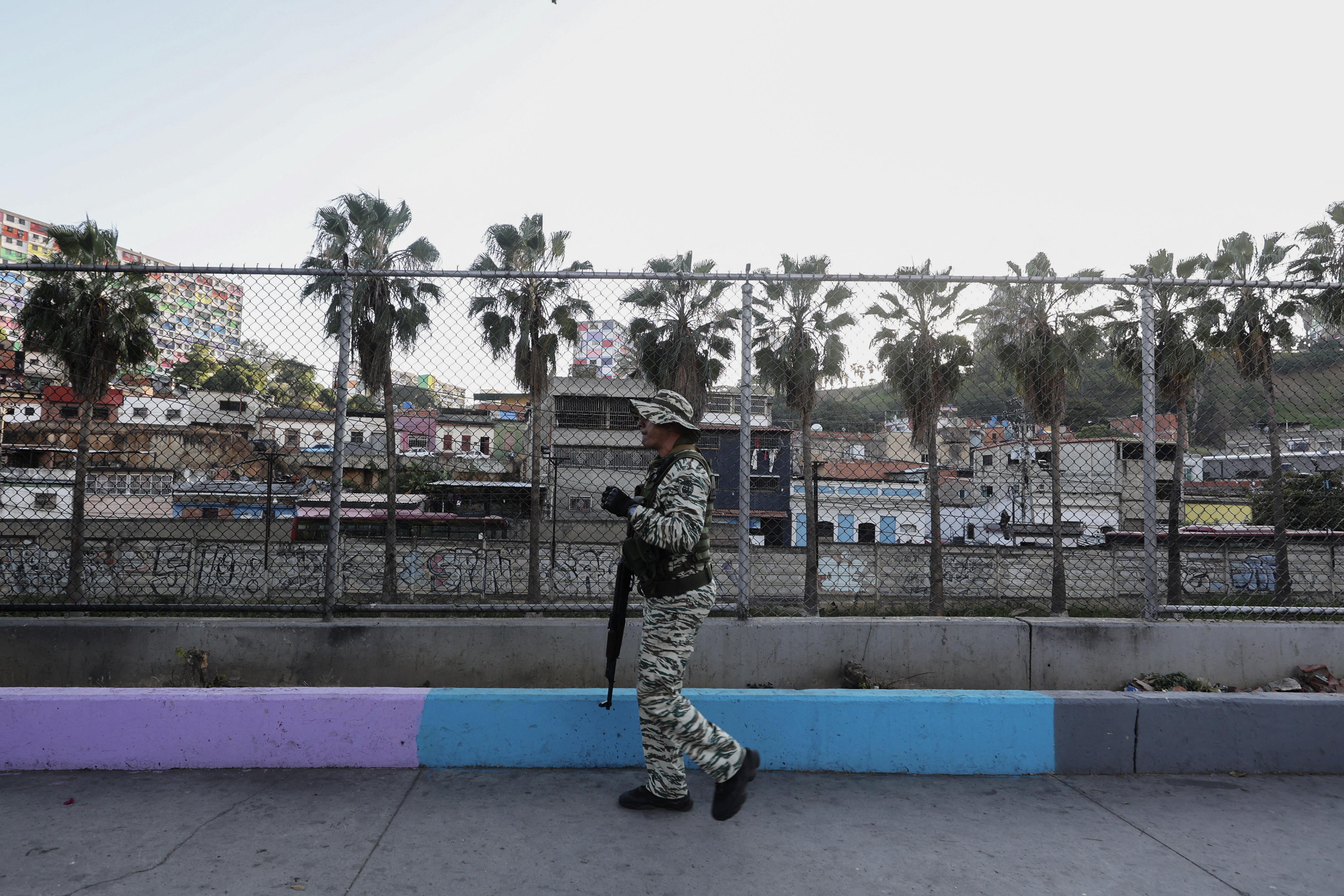 arrestato rilasciato arrestato rilasciato