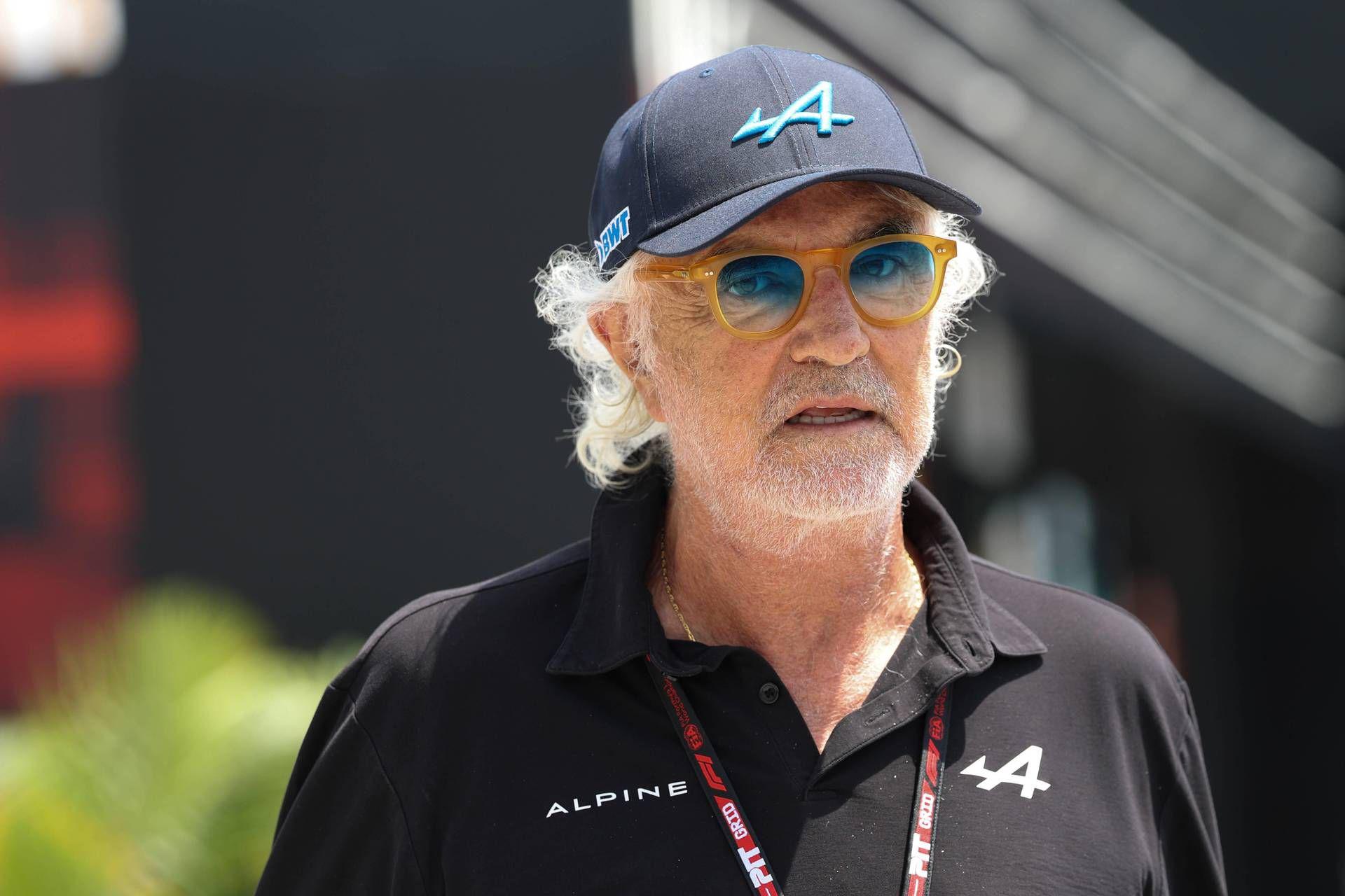 Flavio Briatore sui funerali di Papa Francesco: Ore di fila solo per i selfie, sembrava un circo