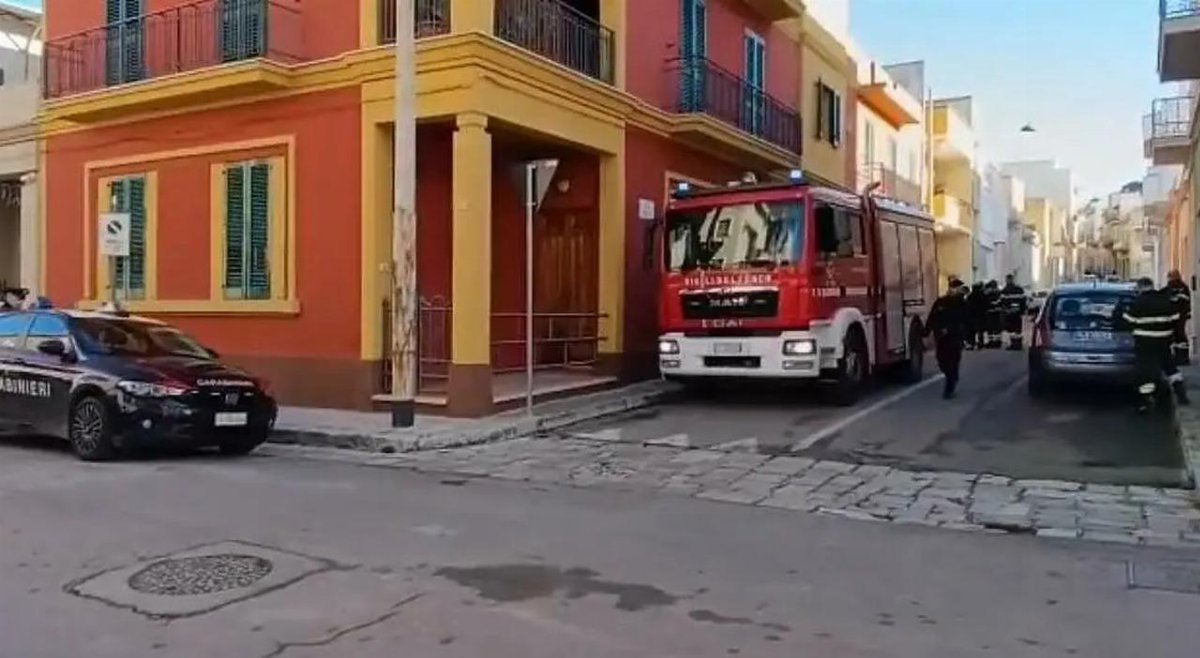 Ascensore senza cabina a Parabita, donna di 71 anni cade nel vuoto e resta gravemente ferita