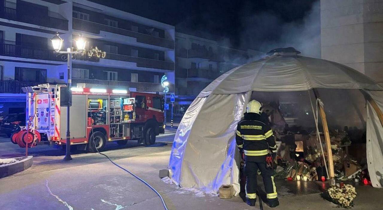 Crans-Montana, incendio al memoriale del Constellation: pista accidentale e nuove polemiche sul Comune