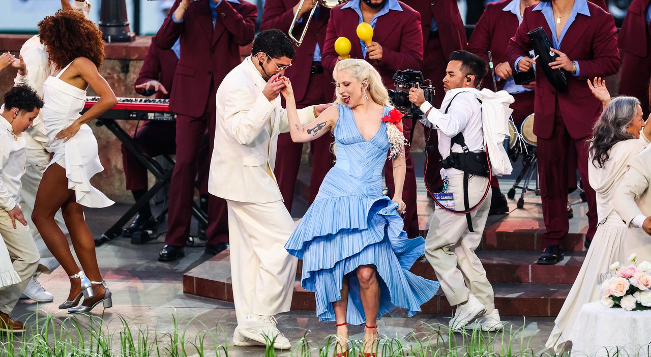 Super Bowl: Seattle Seahawks vincono, Bad Bunny chiude l