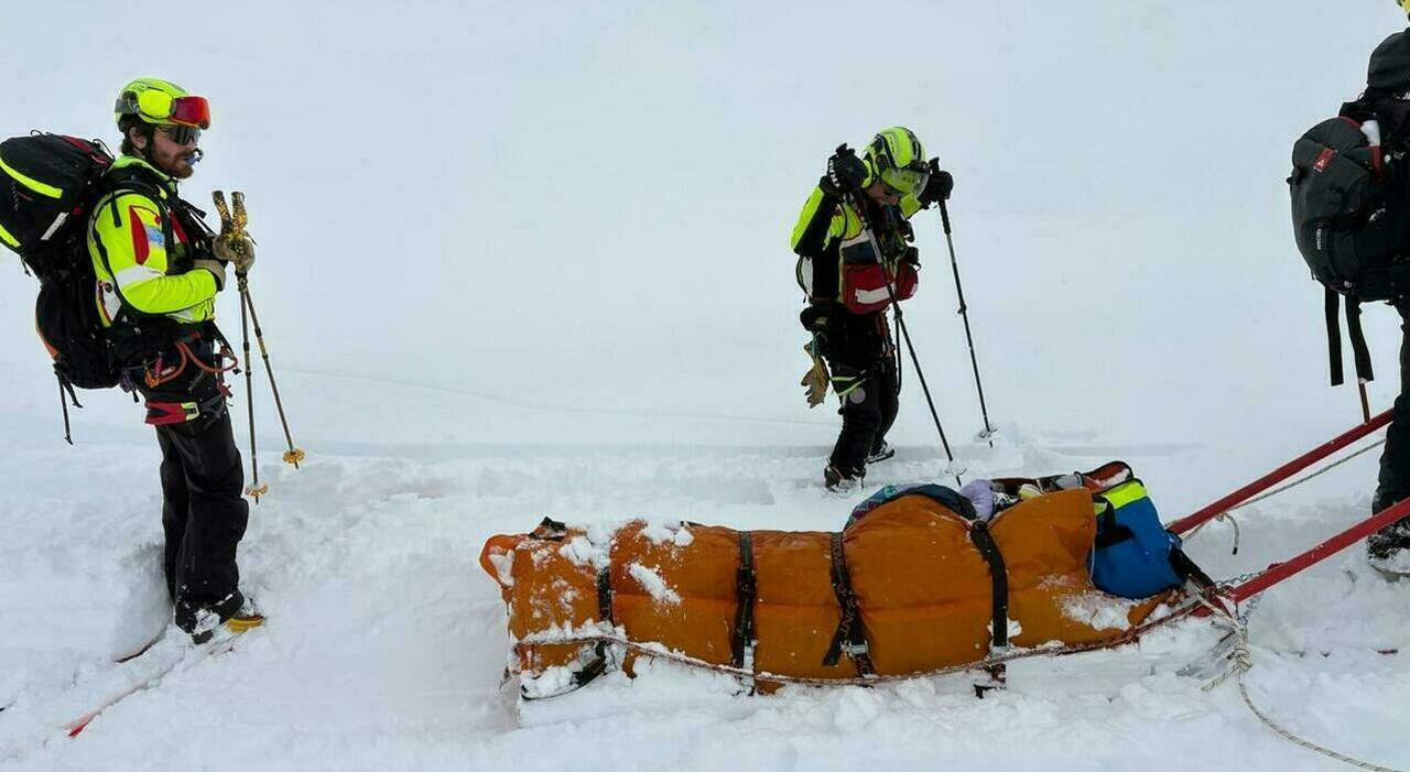 Simon Dosser, il 18enne snowboarder morto sotto la valanga in Val Sarentino: l