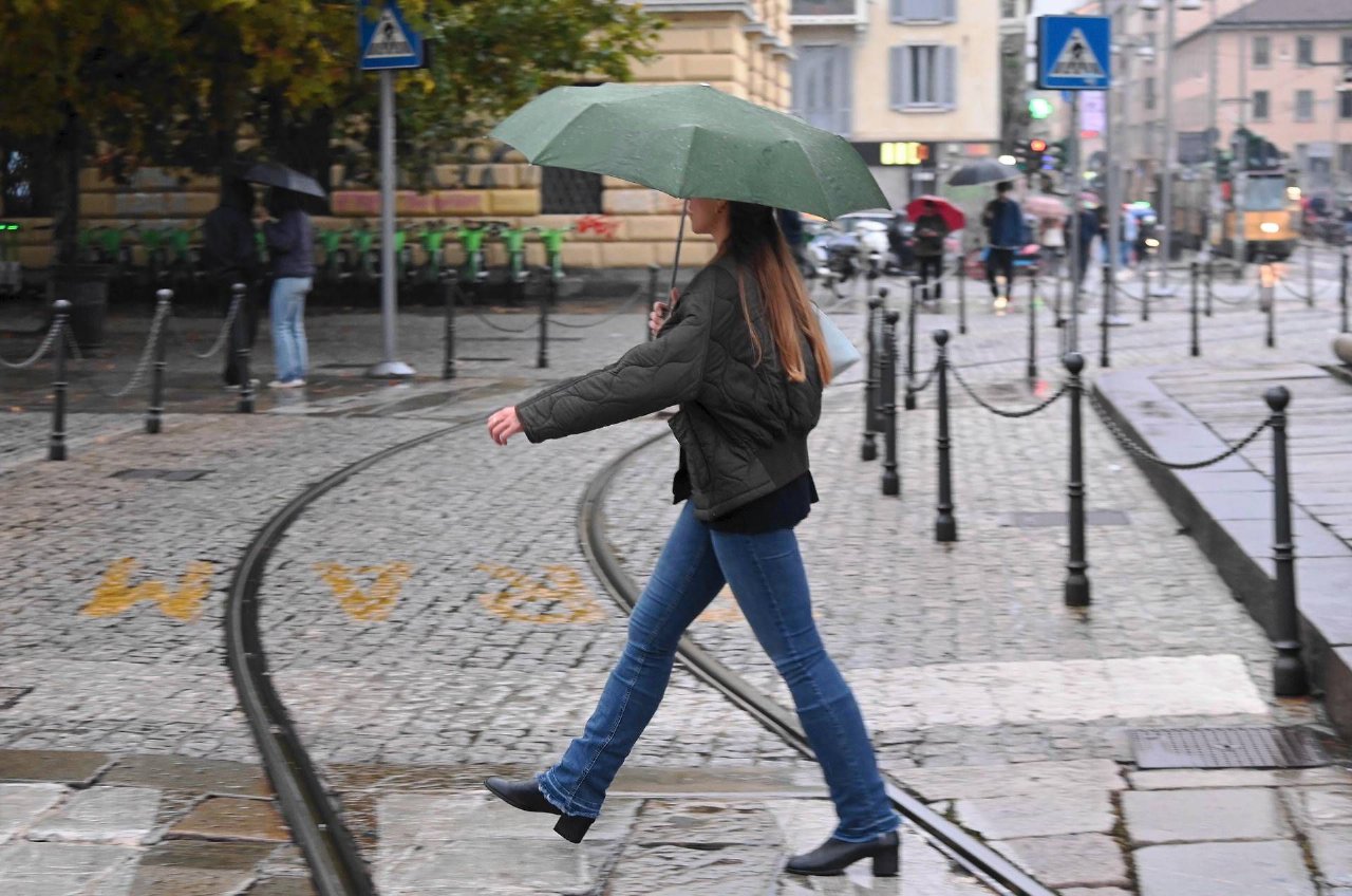 Maltempo persistente in Italia, effetti su umore e salute tra pioggia, umidità e sbalzi termici