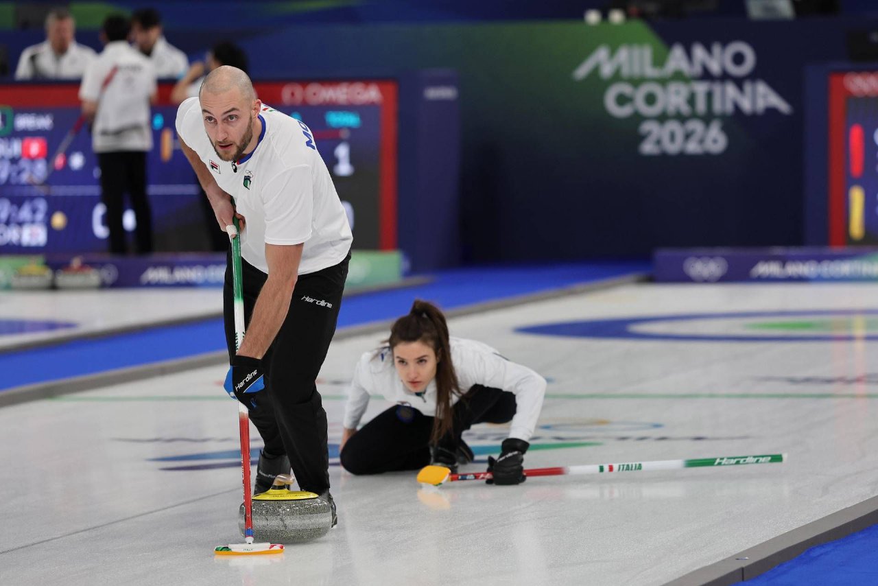 Milano Cortina 2026, il programma di oggi: curling, short track e tutte le gare degli azzurri