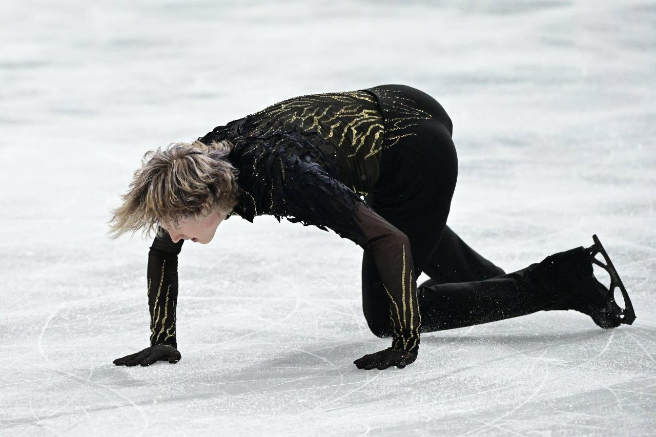 Pattinaggio artistico, Malinin crolla a Milano Cortina e chiude fuori dal podio Pattinaggio artistico, Malinin crolla a Milano Cortina e chiude fuori dal podio