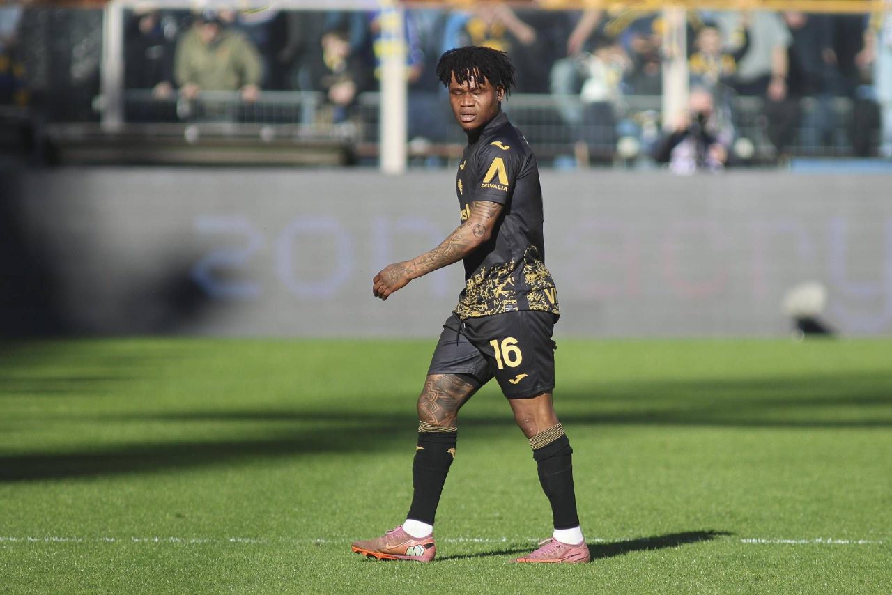 Orban espulso contro il Parma, bufera sul post social e smentita del Verona