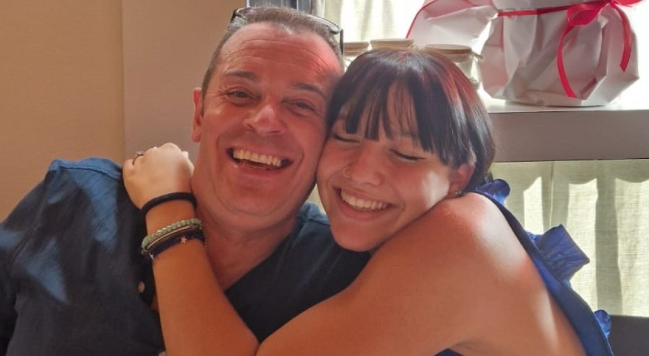 Tragedia a Borgomanero, muore sotto un treno come la figlia Tragedia a Borgomanero, muore sotto un treno come la figlia