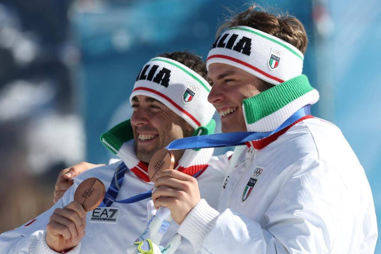 Sci di fondo, bronzo Italia nella team sprint con Pellegrino e Barp a Milano Cortina