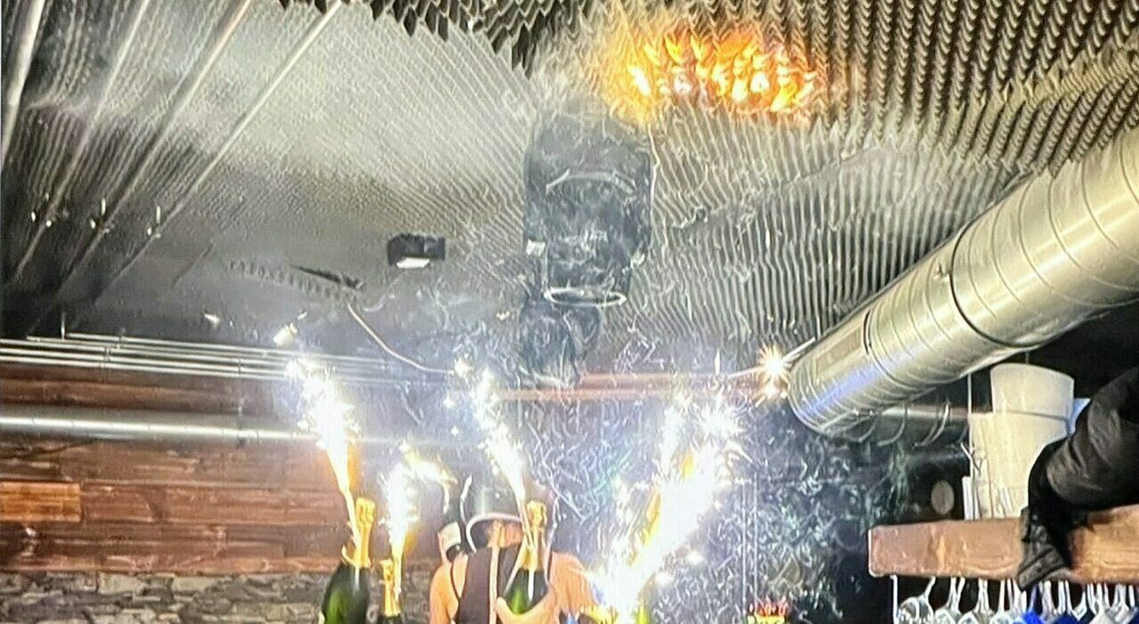 Crans-Montana, nuove accuse sulle uscite chiuse al Constellation Crans-Montana, nuove accuse sulle uscite chiuse al Constellation