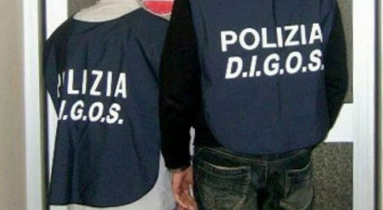 Digos sotto attacco hacker, sottratti i dati di 5mila agenti italiani