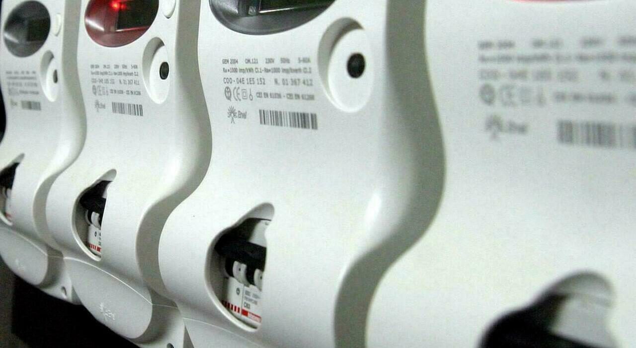 Bonus energia fino a 115 euro e nuove regole per imprese e rinnovabili Bonus energia fino a 115 euro e nuove regole per imprese e rinnovabili