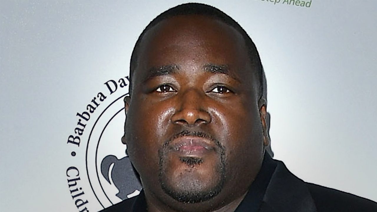 Quinton Aaron accusa la moglie spirituale di tentato omicidio, lei nega tutto