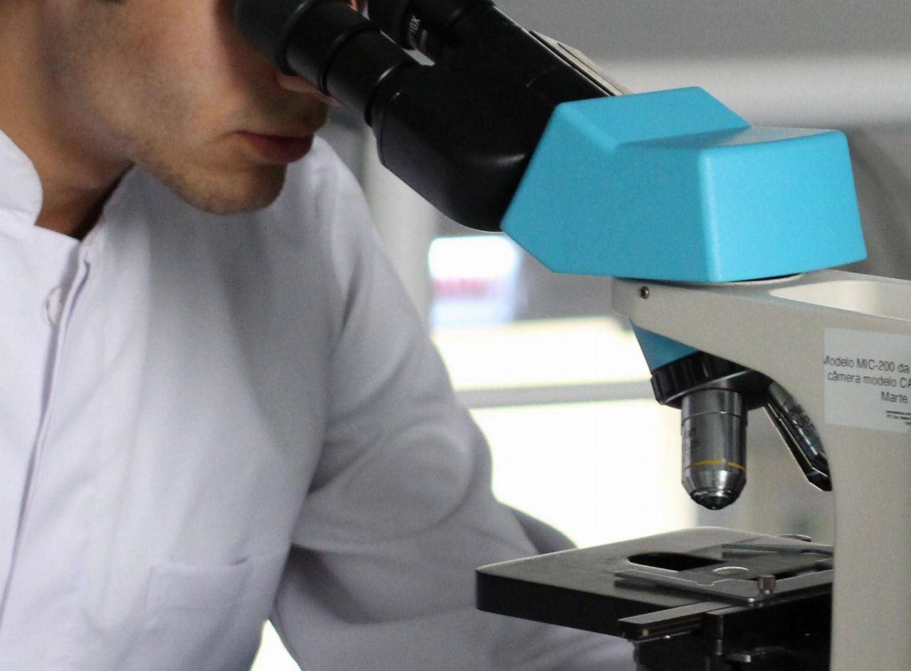 Batterio antico scoperto nei ghiacci della Romania resiste a dieci antibiotici moderni