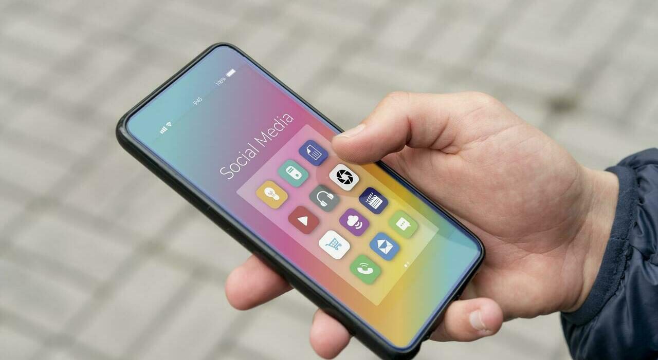 The Brick, il dispositivo che blocca i social e costringe a staccare dallo smartphone