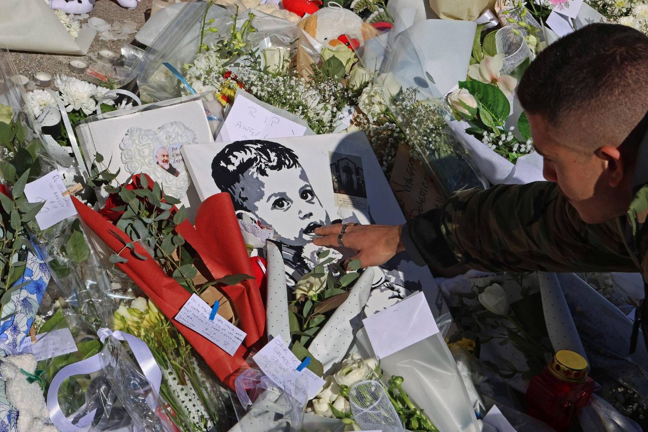 Bimbo morto dopo trapianto a Napoli, salgono a sette gli indagati