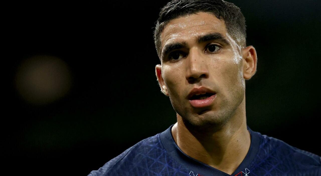 Achraf Hakimi rinviato a giudizio per stupro, il difensore del Psg respinge le accuse Achraf Hakimi rinviato a giudizio per stupro, il difensore del Psg respinge le accuse
